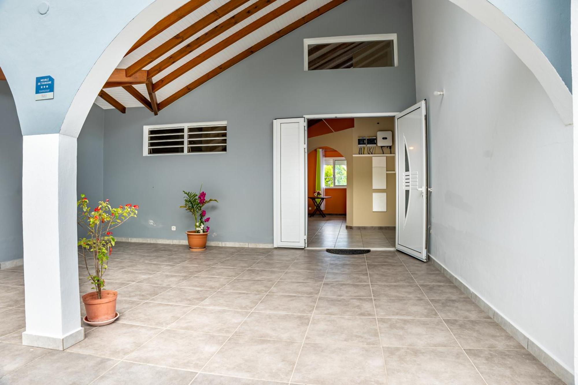 Villa Ti'Twoine Поант-Ноар Екстериор снимка