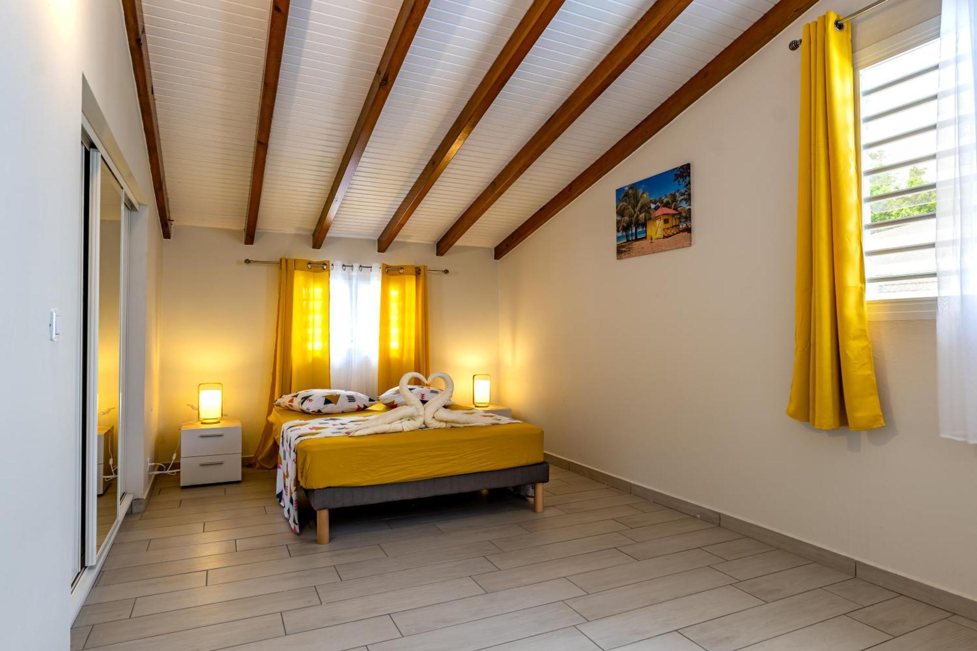 Villa Ti'Twoine Поант-Ноар Екстериор снимка